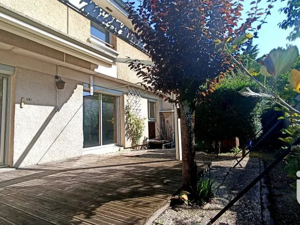 Maison 5 pièces 105 m²