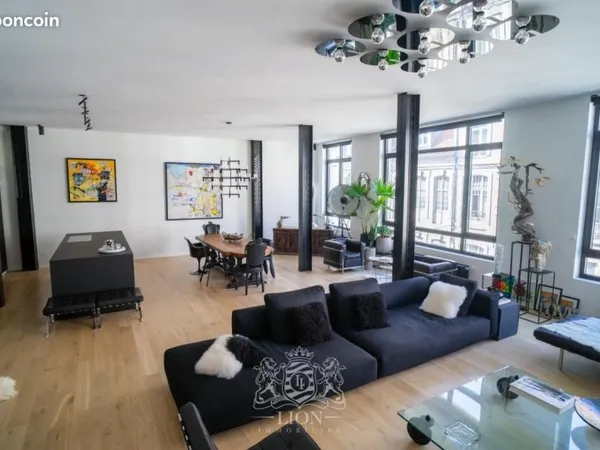 Appartement 3 pièces 158 m²