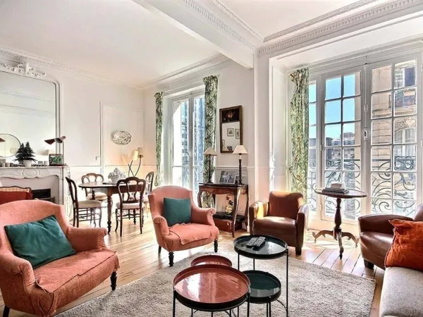 Appartement 1 pièce 60 m²