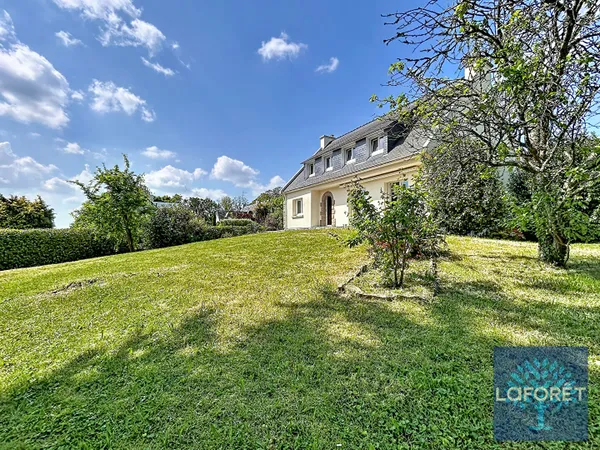 Maison 8 pièces 156 m²