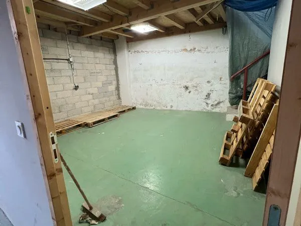 Local / box de stockage 20 m² sécurisé - Vielmur-sur-Agout - 86 /mois