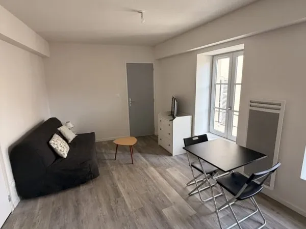 Appartement T1 meublé Centre historique de Montluçon