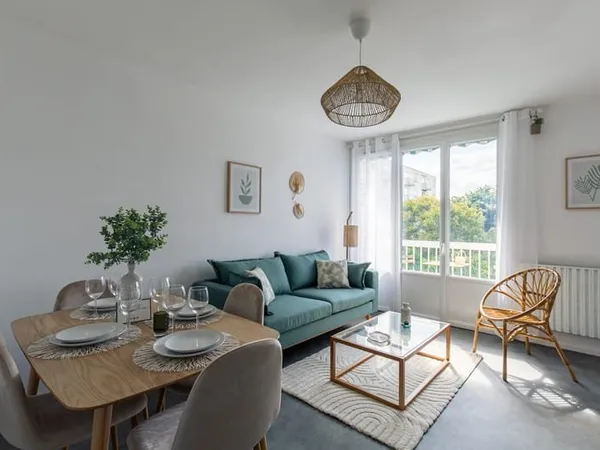 A LOUER CHAMBRE DANS COLOCATION T4 MEUBLE A PESSAC
