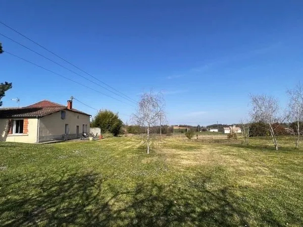 Maison en pierre de 4 pièces principales