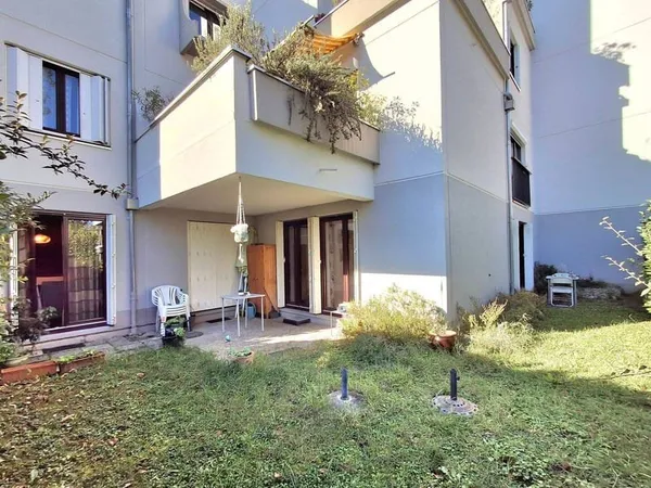 Appartement 4 pièces 96 m²