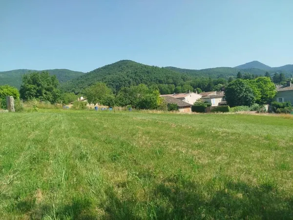 Terrain à bâtir