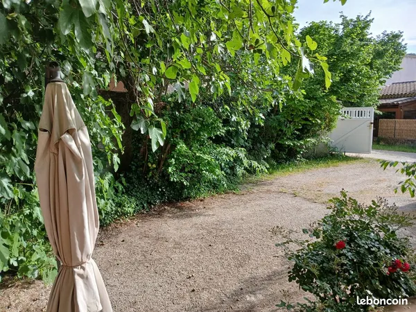 Maison T4 non mitoyenne 110 m2 avec jardin
