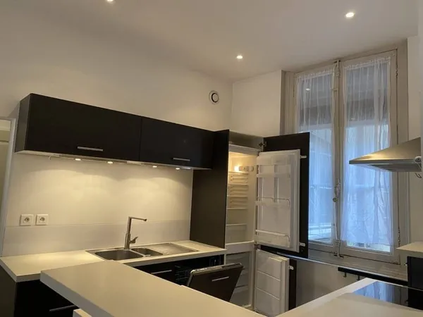 Appartement 2 pièces 74 m²