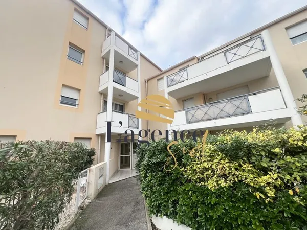 Appartement de type T2 avec Garage à Toulon Ouste dans une résidence fermée et sécurisée