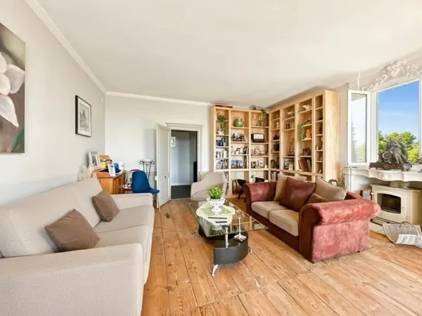 Appartement 10 pièces 260 m²