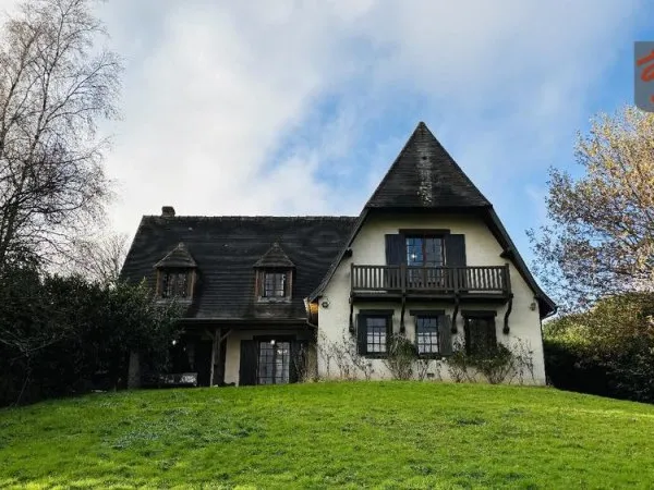 Maison 8 pièces 192 m²