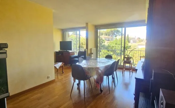 Appartement Toulon 5 pièce(s) 93 m2