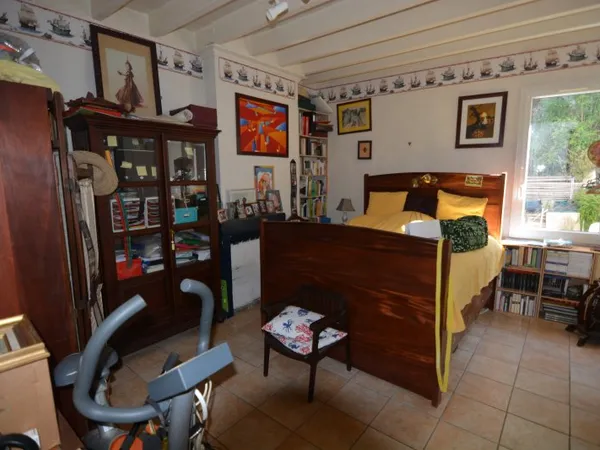 Vends maison de bourg 176m² à Fontevraud l'Abbaye - 4 chambres