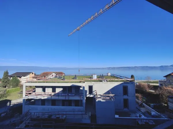 Évian T5 neuf 119 m2, livraison immédiate, balcon vue lac