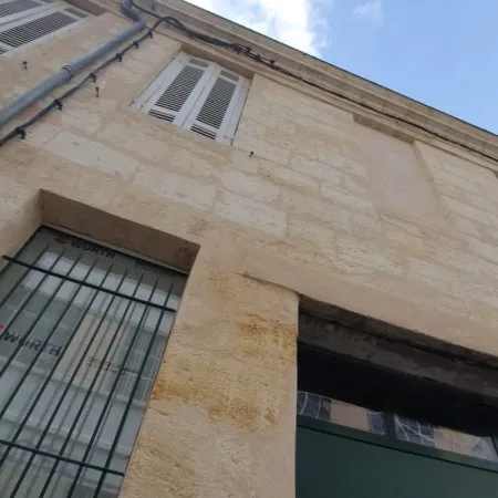 BORDEAUX VICTOIRE - Plateau à aménager dans immeuble pierre
