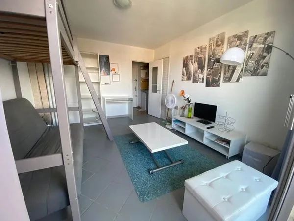 Perpignan les platanes studio balcon parking