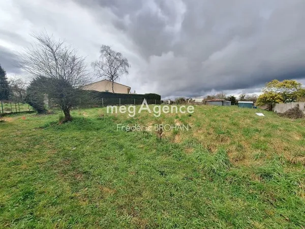 Terrain d'environ 605m² en hyper centre d'Avrillé (85), Talmont st Hilaire