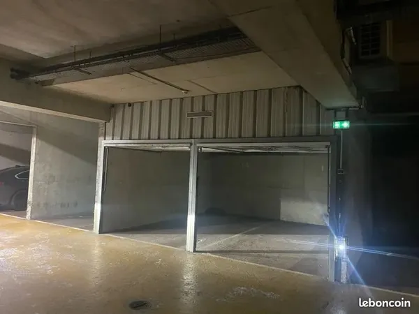 Grand Box double centre Village Enghien les bains