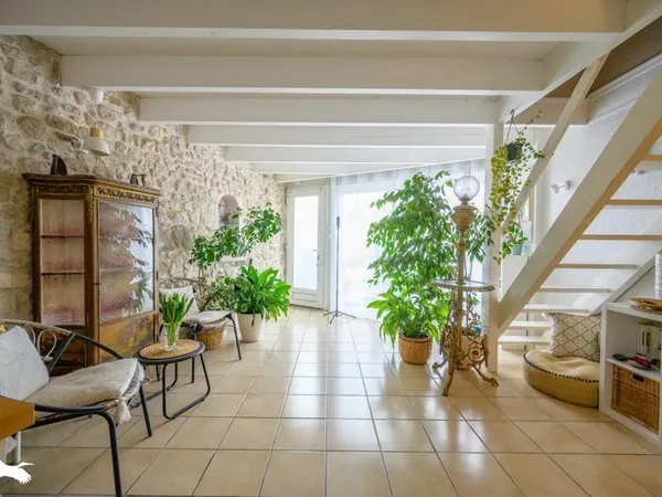 Maison de bourg de 3 pièces principales
