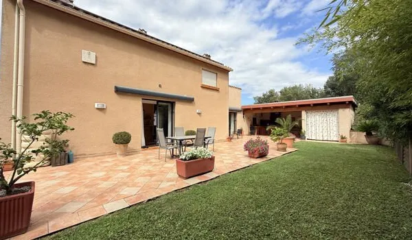 Maison 7 pièces 207 m²