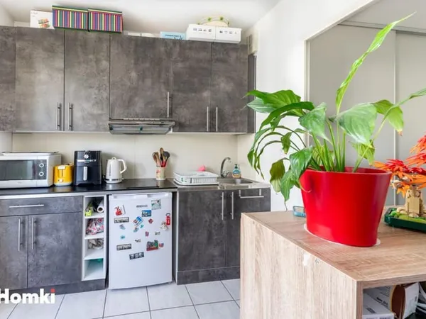 Studio de 20.57 m2 avec balcon à Tassin-la-Demi-Lune 69160, Avenue Georges Clemenceau
