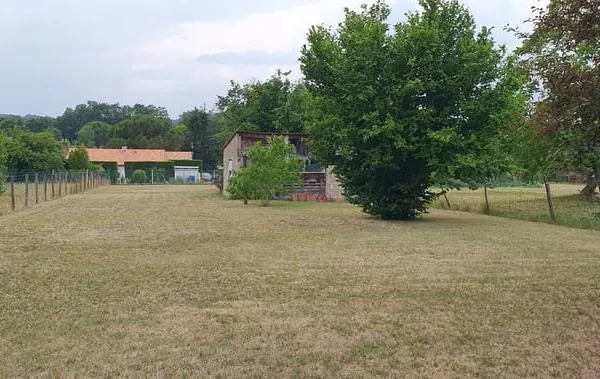 Terrain à bâtir Vente Montmorillon  1210m² 38500€