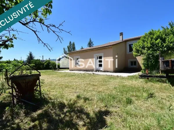 Pavillon de 129m² à Laragne 05