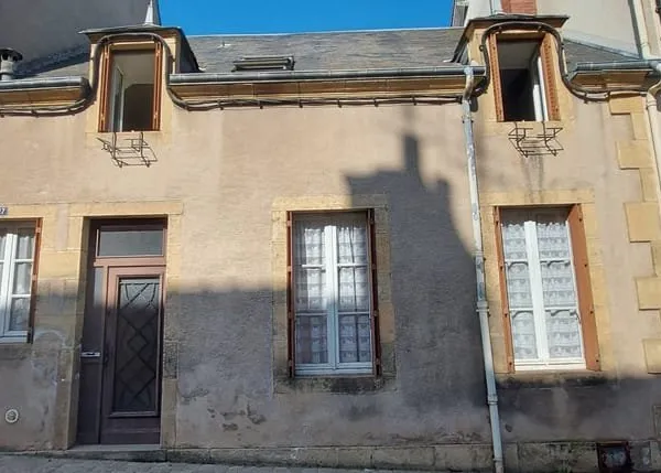 Au centre du village !
