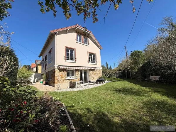 Maison 7 pièces 143 m²