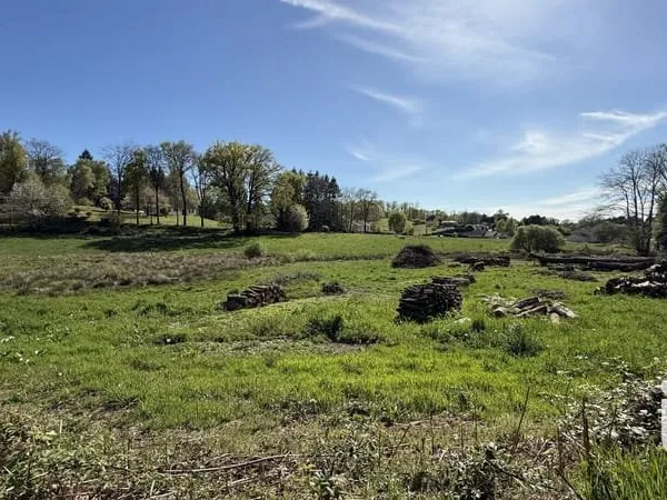 Terrain 1500 m²