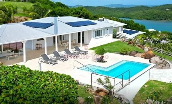 Superbe Villa Meublée T5 avec piscine et vue mer