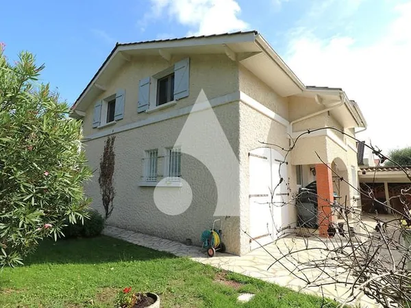 Maison Tarbes 6 pièces 139 m²
