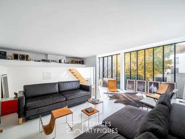 Maison d'Architecte en fond de cour, esprit Atelier d'Artiste