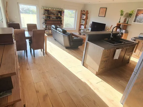 COUP DE COEUR - Rare à la vente - Comme une maison - Appartement 3P 73 m² + jardin privatif 100 m² p