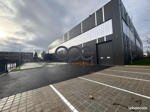 Bureaux 3428 m² Torcy