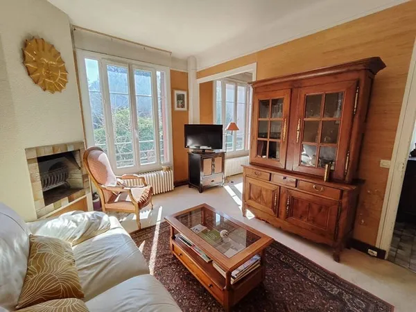 Maison 6 pièces 100 m²