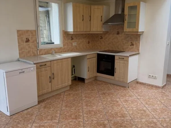 IMMEUBLE DE RAPPORT 3 appartements F3 bonne rentabilité
