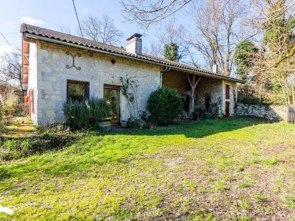 Ferme (tte) de 5 pièces principales
