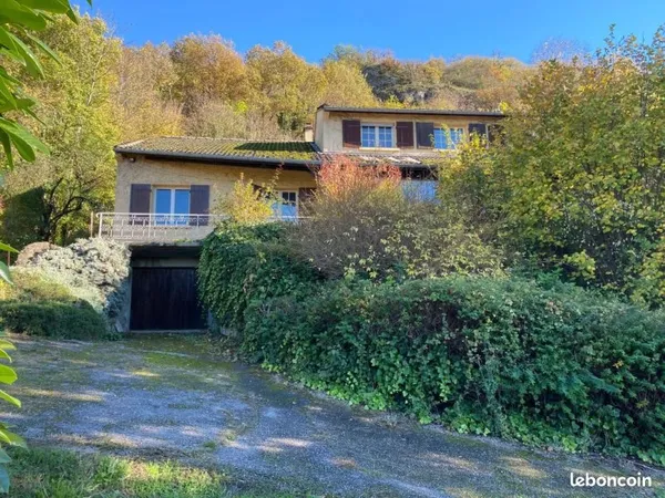 Maison 6 pièces 162 m²