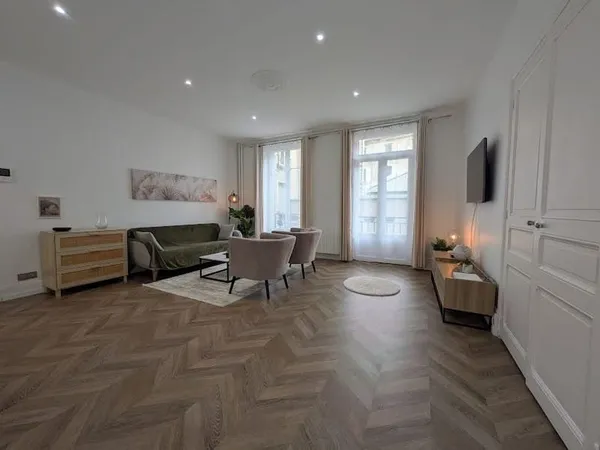 Appartement 3 pièces 85 m²