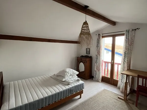 Loue chambre meublée en colocation