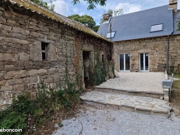 Maison ancienne pierre