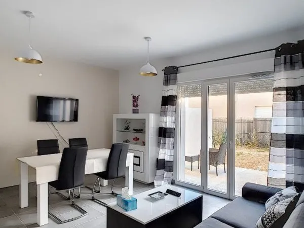 T2 Jardin et Terrasse Résidence 2019 Parking Balaruc