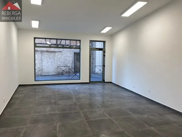 Local COMMERCIAL MAZAMET