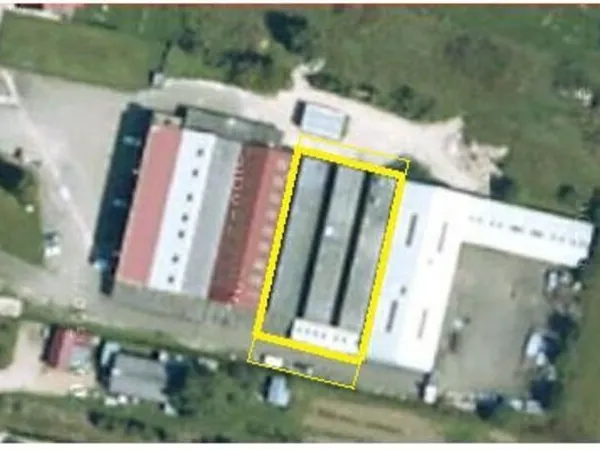 Dpt Yonne (89), à vendre Entrepôts pour stockage ou artisan ou activité professionnelle et commercia