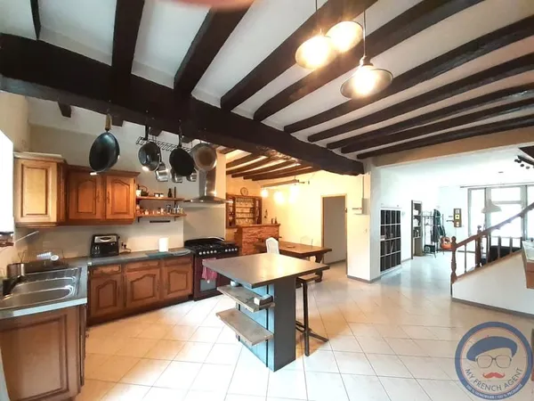 Maison Vente Épeigné-sur-Dême 5p 173m² 212000€