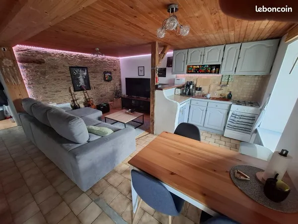 Appartement duplex 54.5 mètres carrés à Morlaix