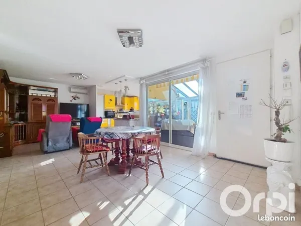 Maison 3 pièces 90 m²