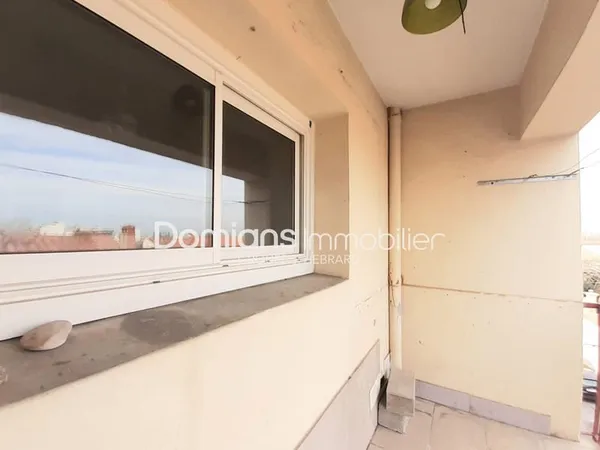 A VENDRE - PERPIGNAN ST ASSISCLE - APPARTEMENT T3 + GARAGE