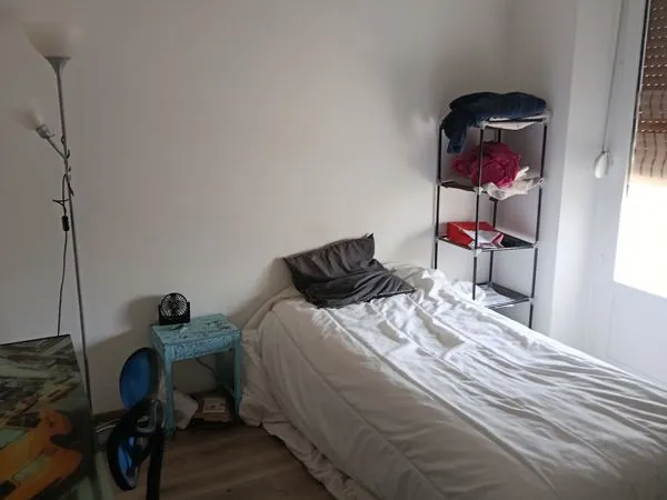 Loue chambre meublé